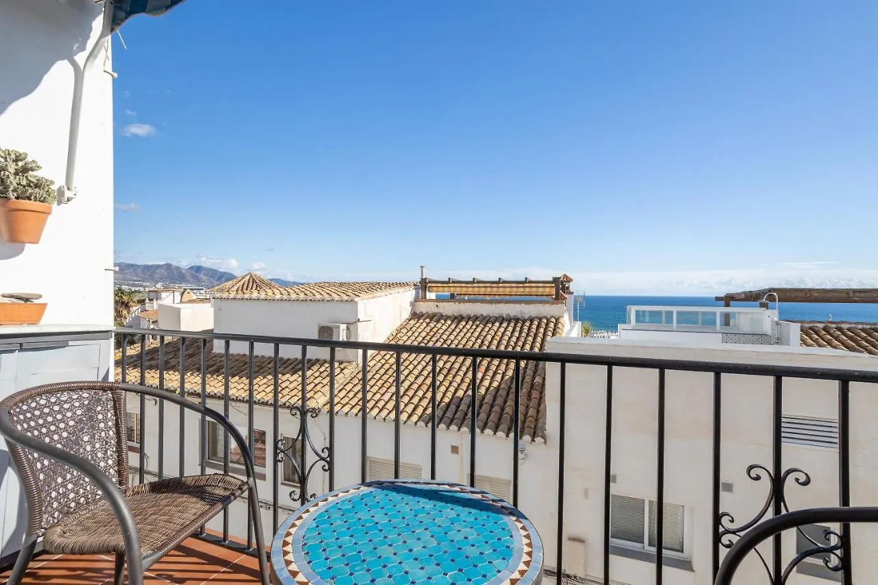 Plaza Cadiz 10 Villa Nerja